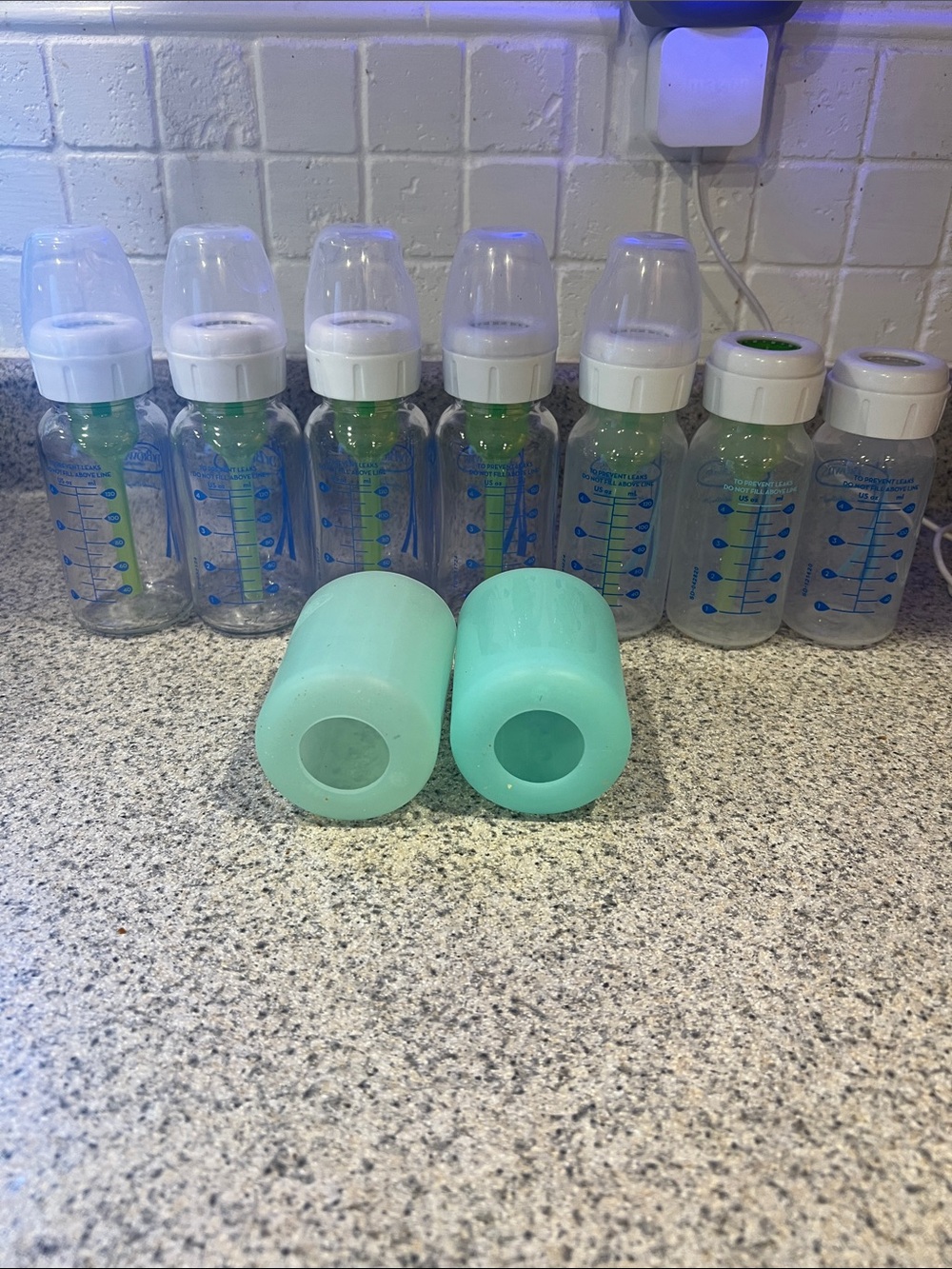 Dr Brown’s glass and plastic baby bottle sets